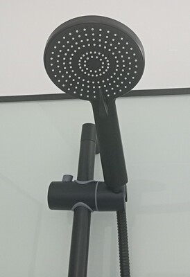 KORRA90B (90x90x205) ������� ������.�������� � ��� ����-�, ������ ����.5mm, ����� ������ ������ � ���������� ���������, ������ ������������ �������, ����� �� ����������� �����, ������������� ���������, ������ ��� � �����������. Ceruttispa (����, ��� 3)