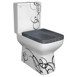  Della Quattro Wood ( )