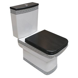  Della Quattro Wood ( )